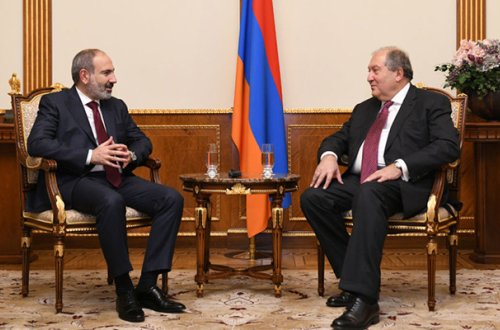 Ermənistan Prezidenti Paşinyanı təbrik etdi