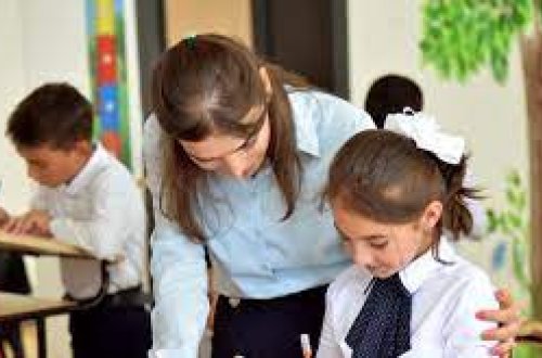 В Баку около 40 школ остаются без директоров