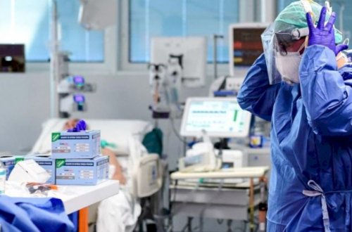 Böyük Britaniyada son sutkada 21 nəfər koronadan öldü