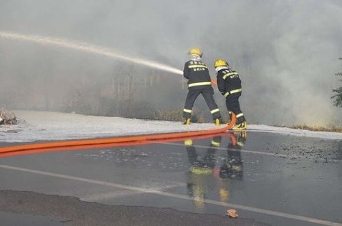 В Китае 18 человек погибли при пожаре в центре боевых искусств