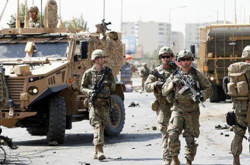 ABŞ Əfqanıstanda diplomatları qorumaq üçün hərbçilərini saxlayacaq