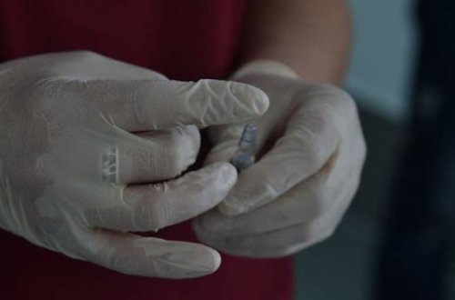 İranda Rusiyanın koronavirus peyvəndinin istehsalına başlanıldı