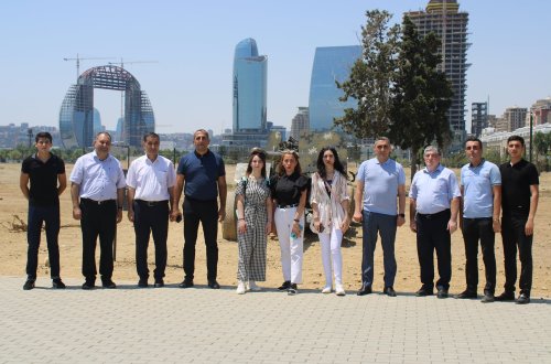 Mingəçevir Dövlət Universitetinin kollektiv üzvləri şəhid məzunun məzarını və Hərbi Qənimətlər Parkını ziyarət ediblər