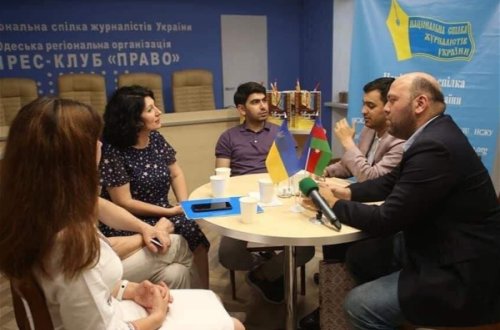 Azərbaycanlı jurnalistlər Ukraynanın nüfuzlu media rəhbərləri ilə görüşüb - FOTOLAR