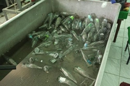 İçkilərin saxlama müddətini saxtakarlıqla artıran sex barəsində araşdırılma başladıldı - FOTO