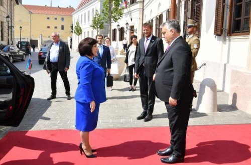 Сахиба Гафарова встретилась с премьер-министром Венгрии - ФОТО