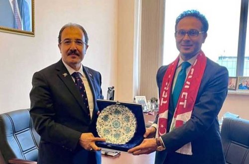 Türkiyə səfiri Ramil Həsəni Milli Məclisdə ziyarət etdi (FOTO)