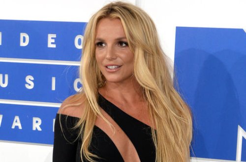 Суд в Лос-Анджелесе оставил Бритни Спирс под опекой отца