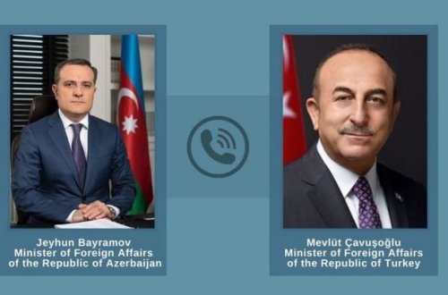 Ceyhun Bayramov ilə Mövlud Çavuşoğlu arasında telefon danışığı olub
