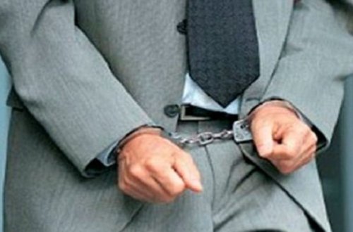 Bərdədə lisey direktoru barəsində cinayət işi məhkəməyə göndərildi