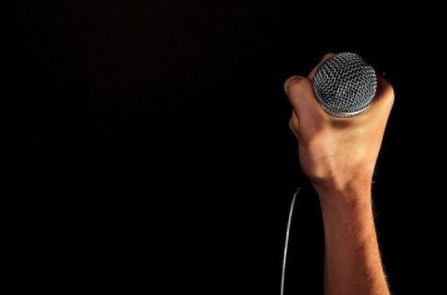 Azərbaycanda ŞOK: Müğənninin övladının meyitini İT APARDI - VİDEO