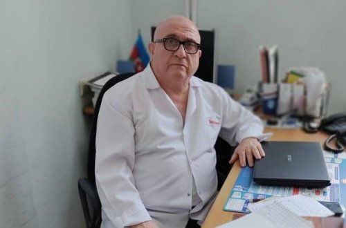 Врач, утверждавший, что на него напал пациент с ножом, сам себе нанес увечья