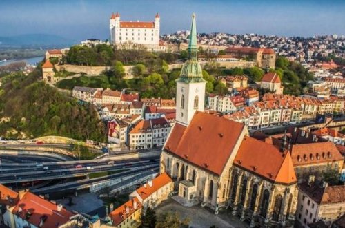 “Delta” ştammı daha bir Avropa ölkəsinə çatdı: Peyvənd vurduranlar da yoluxub