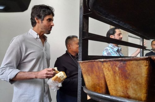 Xarici diplomatlar Şuşada Qala çörəyinin dadına baxıblar