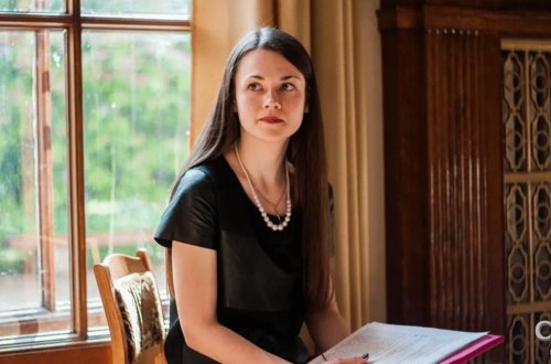 YULİYA  ALEYÇENKO (Şeirləri) 