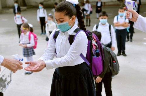 Sentyabrdan məktəblərdə COVID-lə bağlı yeni qaydalar tətbiq olunacaq