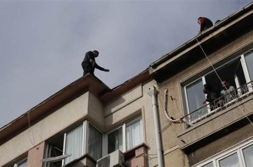 Azərbaycanlı məşhur qadın müğənni özünü öldürmək istədi: Heç bir kişi məni... - FOTO