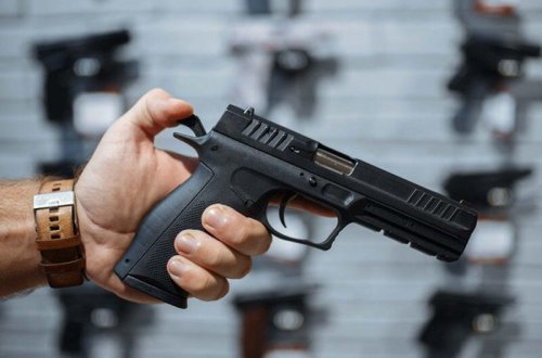 Ermənistanda iki qubernator oğlu bir-birinə atəş açdı, ölənlər var