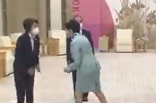 Beynəlxalq Olimpiya Komitəsinin prezidenti ilə görüşdə qalmaqal - VİDEO