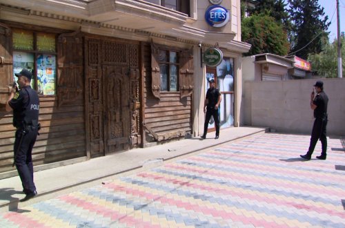 Nəsimidə çay evindən oğurluq edən şəxs mühafizə polisləri tərəfindən saxlanılıb