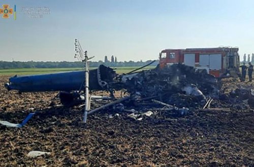 Ukraynada helikopter qəzaya düşdü - FOTO