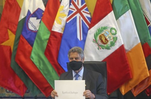 Peru Prezidenti səfirimizin etimadnaməsini qəbul etdi - Fotolar