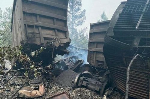 Rusiyada qatarların toqquşması nəticəsində 2 nəfər ölüb, 3 nəfər yaralanıb