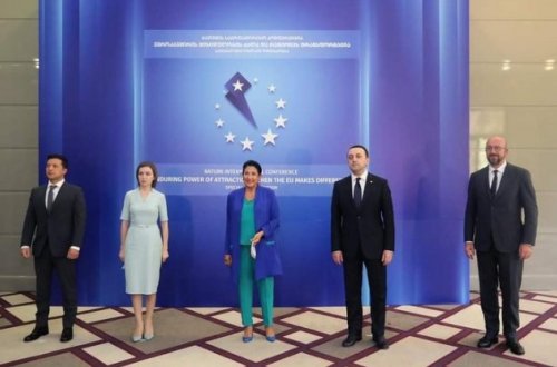 Üç ölkənin prezidenti Petra qalasında bəyannamə imzaladı