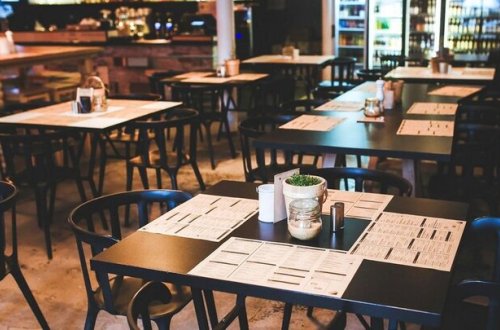 Kürdəmirdə gecə saatlarında işləyən restoranlar aşkarlanıb