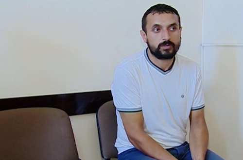 Gəncədə qanunsuz narkotik satmaqda və saxlamaqda şübhəli bilinən şəxslər saxlanılıb - FOTO