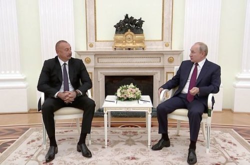 İlham Əliyev Rusiyaya gedib, Vladimir Putinlə görüşüb - YENİLƏNİB + FOTO/VİDEO