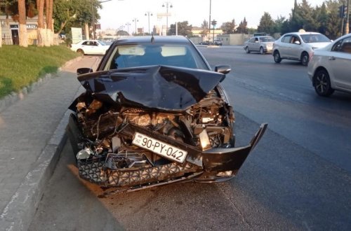 Bakıda toy korteji qəzaya uğrayıb, xəsarət alanlar var