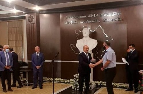 Nəsimi rayonunda  Milli Mətbuatın 146 illiyi münasibətilə mətbuat işçiləri ilə  görüş keçirilib