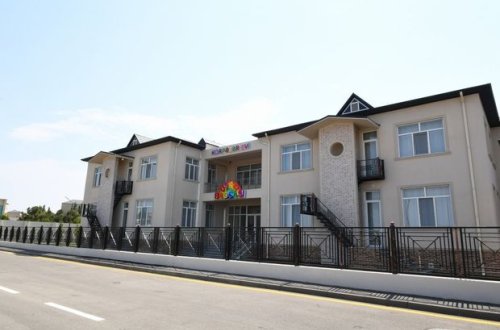 Naftalanda 200 yerlik körpələr evi-uşaq bağçası istifadəyə verildi - YENİLƏNİB/FOTO