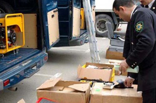 Vergi və gömrük xətti ilə büdcəyə proqnozdan çox vəsait daxil olub