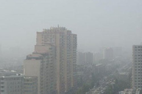 Nazirlik xəbərdarlıq etdi: Havada tozun miqdarı 4.3 dəfə çoxdur