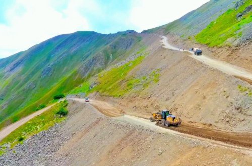 Toğanalı-Kəlbəcər-İstisu avtomobil yolunun genişmiqyaslı tikintisinə başlanılıb - FOTO