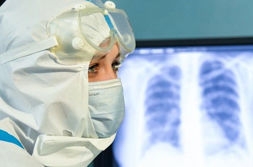 Yoluxanların sayı 300-ü keçdi