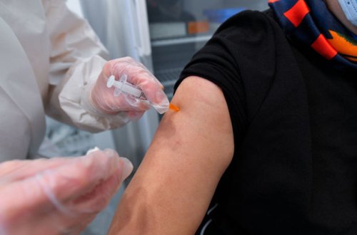 Rusiyada koronavirusu qarşı peyvənd təlimatı dəyişdi