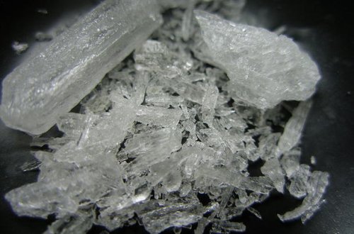 Zaqatalada polis “patı”əməliyyatı keçirib, keçmiş məhkum saxlanılıb – FOTO