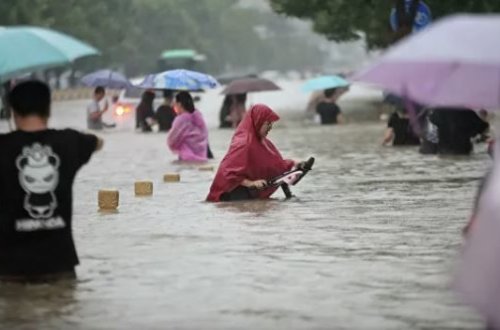 Çində təbii fəlakət nəticəsində ölənlərin sayı artıb