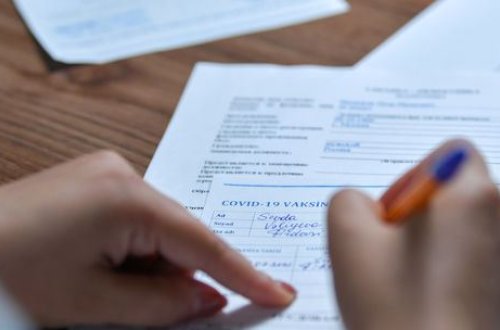 Vətəndaşlardan harada COVID pasportu tələb olunacaq? - Tam SİYAHISI