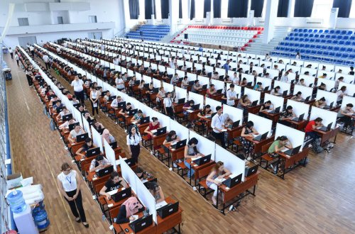 Müəllimlərin işə qəbulu imtahanlarında iştirak edənlərin NƏZƏRİNƏ: Əlavə ballar veriləcək