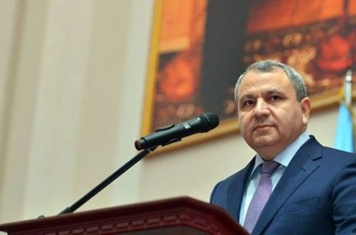 Bakı Dövlət Universitetinin rektorunun müşavirini bıçaqladılar - FOTO