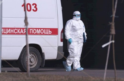 Koronavirus Rusiyada DƏHŞƏT SAÇIR: 779 yeni ölüm