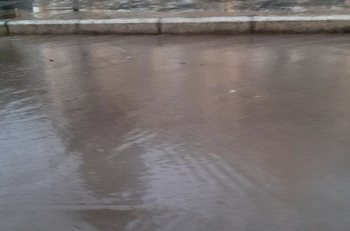 Gəncəyə güclü yağış yağıdı yolları su basdı (ÖZƏL) 