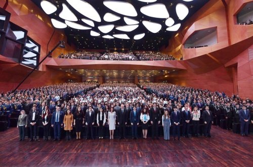 Azərbaycan gənci hər zaman həm ölkə daxilində, həm də xaricdə vətənə bağlılığı ilə seçilib