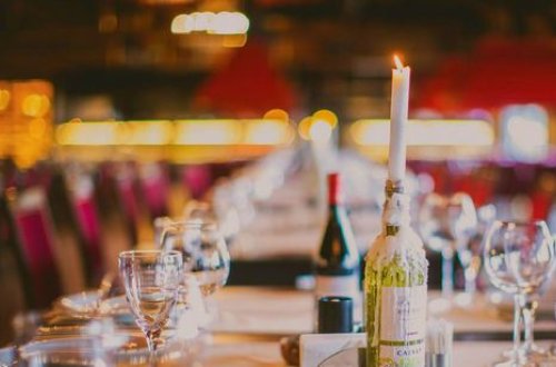 Nazirlik 700-dən çox restoran işçisinin qaydalara əməl etmədiyini aşkarladı