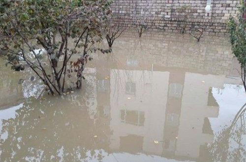 Xaçmazda güclü yağış fəsadlar törədib, 15 kəndə elektrik enerjisinin verilişi dayandırılıb