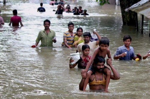 Hindistanda daşqınlar - Ölənlərin sayı artdı
